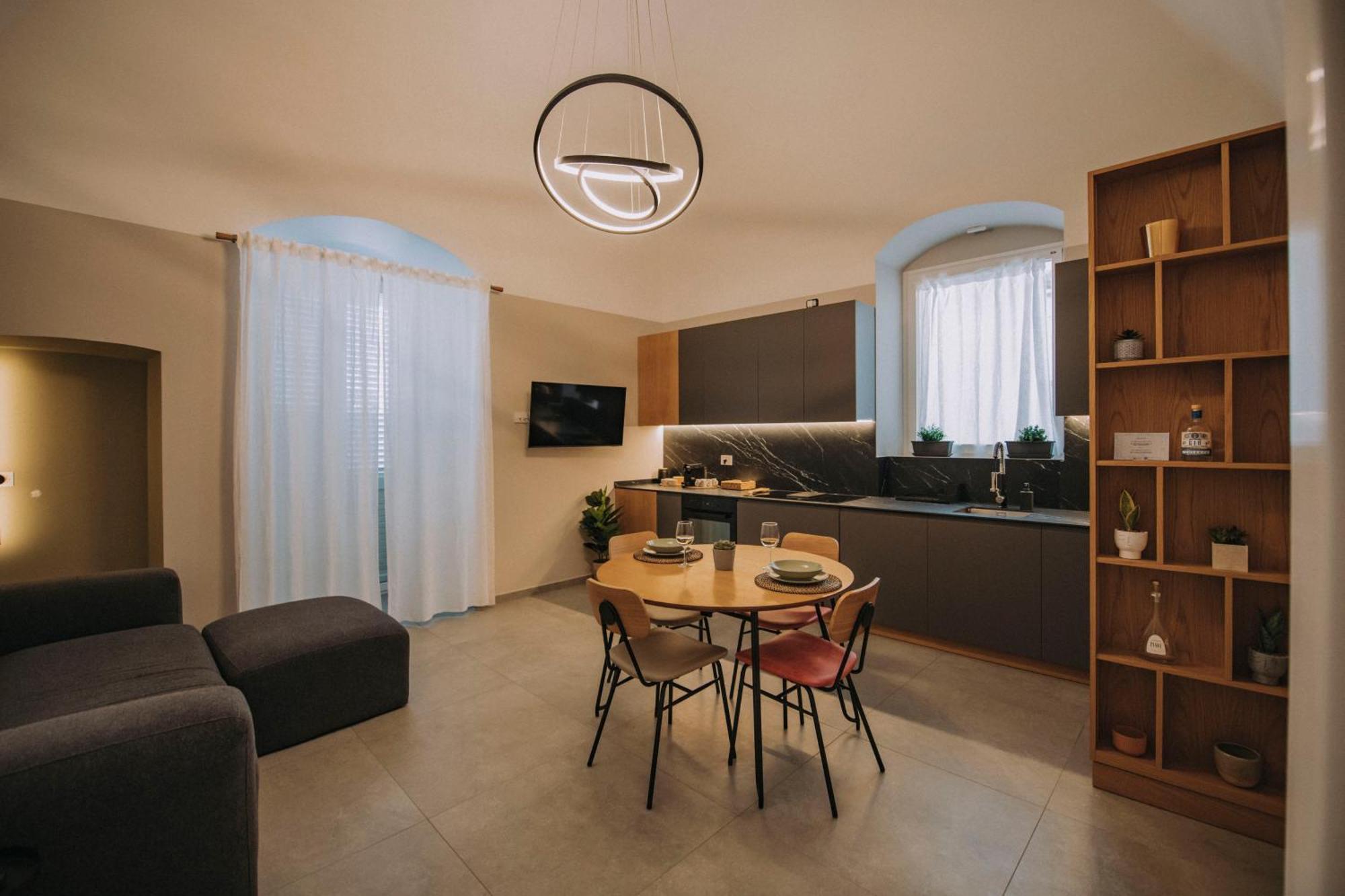 Sea Glow - Luxury Apartment Bisceglie Exteriör bild