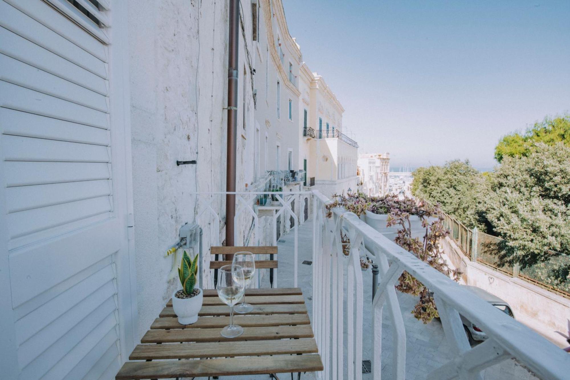 Sea Glow - Luxury Apartment Bisceglie Exteriör bild